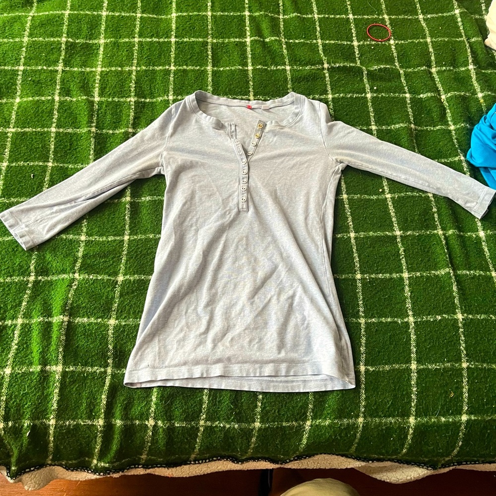 Women’s small long sleeve